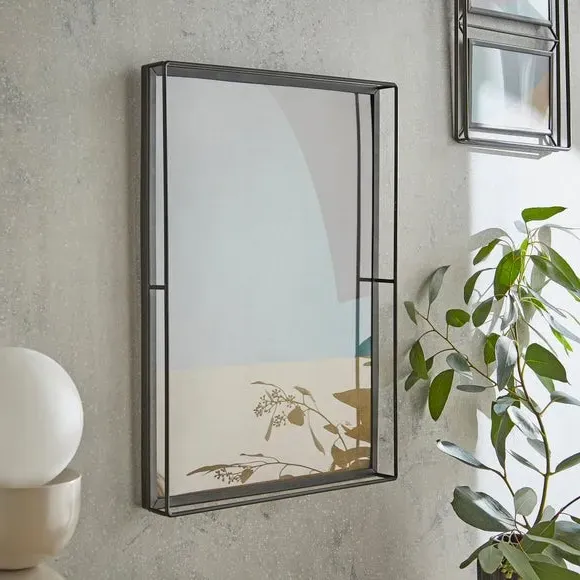 Photo Frame with Polished Finish - Black