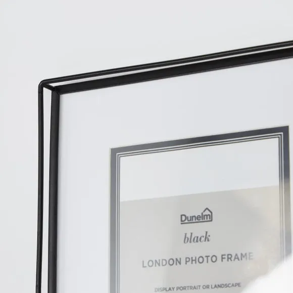 Photo Frame with Polished Finish - Black