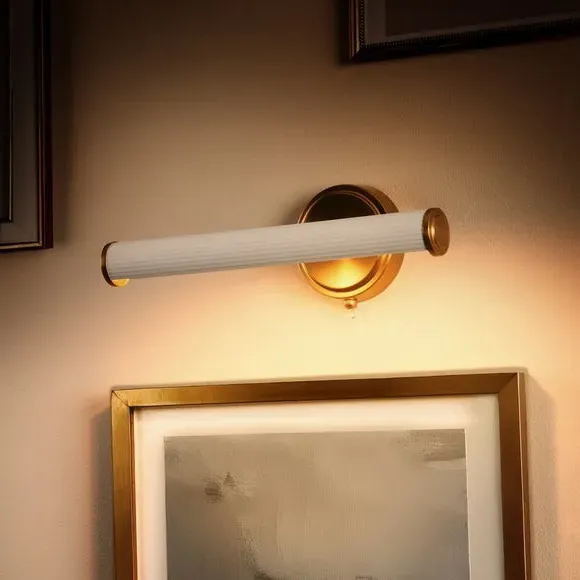 Picture Light with Toggle Switch - Cream, Ceramic