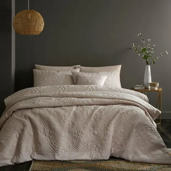 Pinsonic Bedspread with Mandala Design - Mushroom