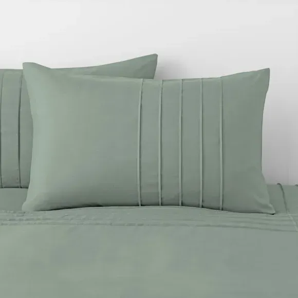 Pintuck Duvet Cover & Pillowcase Set - Sage