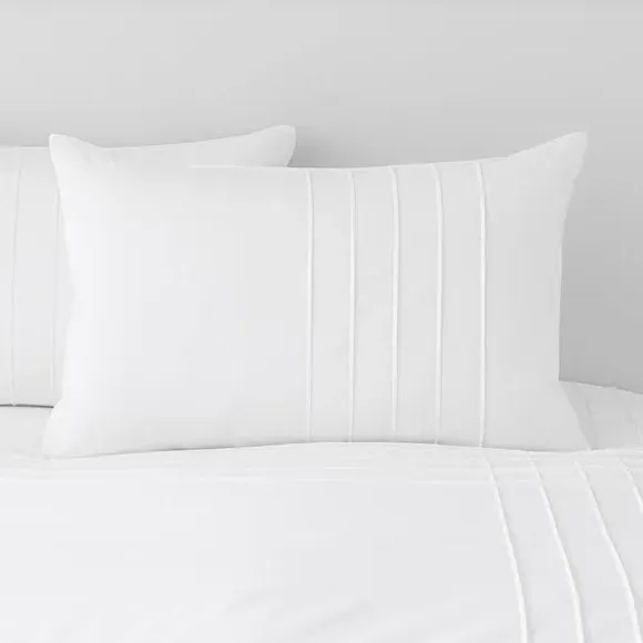 Pintuck Duvet Cover & Pillowcase Set - White
