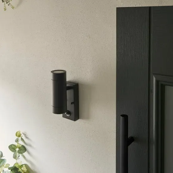 PIR Sensor Outdoor Wall Light - Black