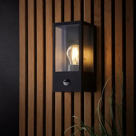 PIR Wall Light with Motion Sensor - Black, Metal