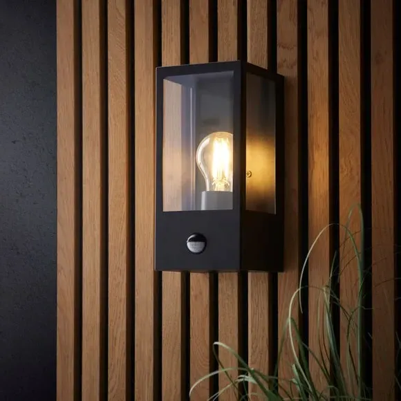 PIR Wall Light with Motion Sensor - Black, Metal image
