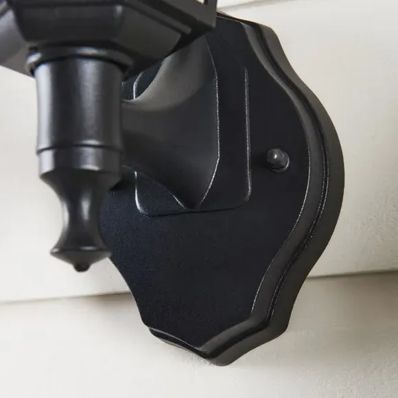 PIR Wall Light with Sensor - Black, Metal