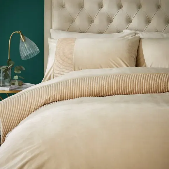 Pleated Duvet Cover Set - Champagne, Velvet