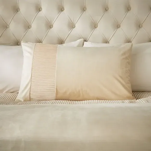 Pleated Duvet Cover Set - Champagne, Velvet