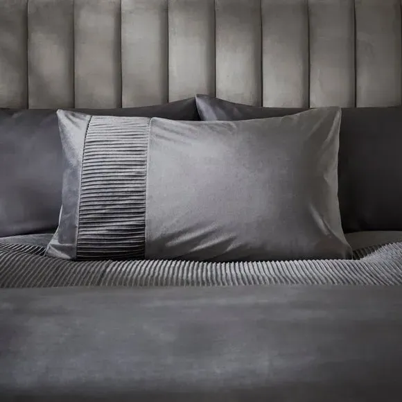 Pleated Duvet Cover Set - Charcoal, Velvet