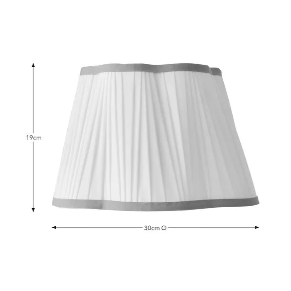 Pleated Lamp Shade with Fan Design - Pink