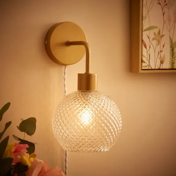 Plug-In Wall Light - Clear, Gold Finish