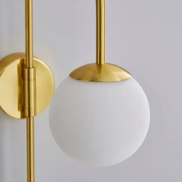 Plug-In Wall Light - Gold