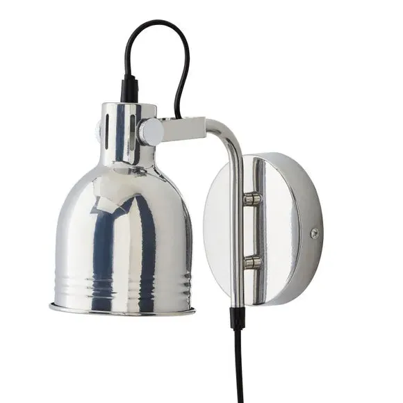 Plug-In Wall Light with Movable Head - Chrome