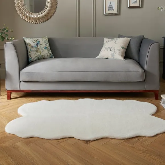 Quad Rug - Ivory, Faux Fur image