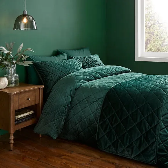 Quilted Bed Runner - Bottle Green, Velvet