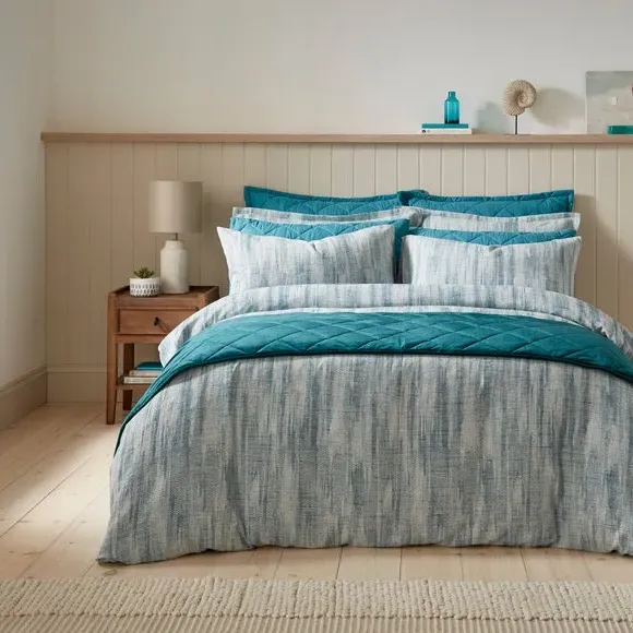 Quilted Bed Runner - Peacock, Velvet