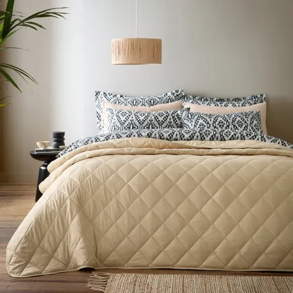 Quilted Bedspread - Natural, Recycled Polyester