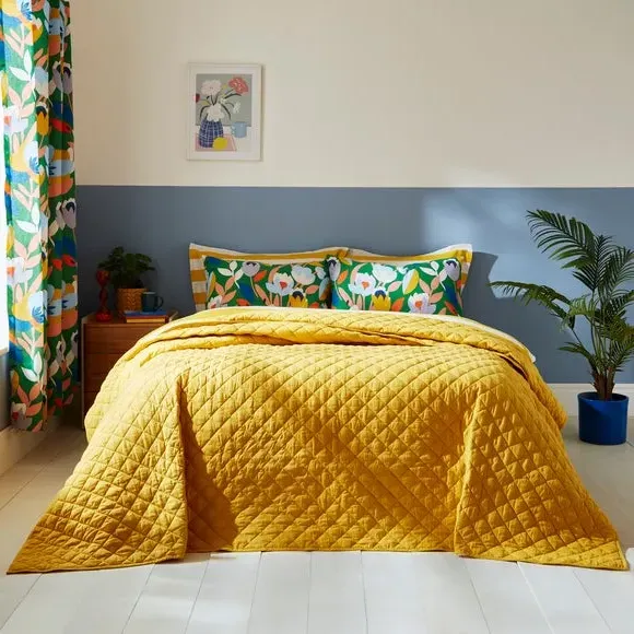 Quilted Bedspread - Ochre, Cotton