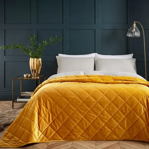 Quilted Bedspread - Ochre, Velvet