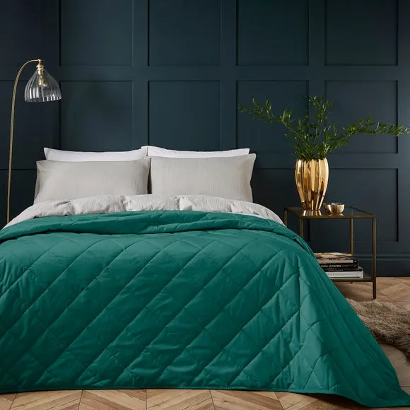 Quilted Bedspread - Peacock, Velvet