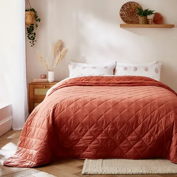 Quilted Bedspread - Terracotta, Recycled Polyester