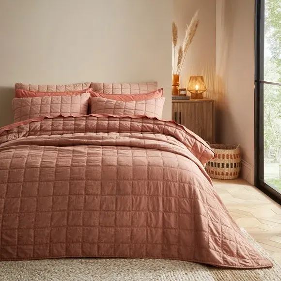 Quilted Bedspread with Grid Texture - Clay image