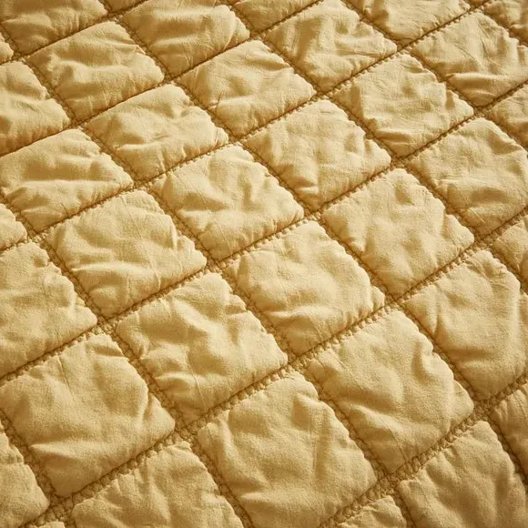 Quilted Bedspread with Grid Texture - Honey