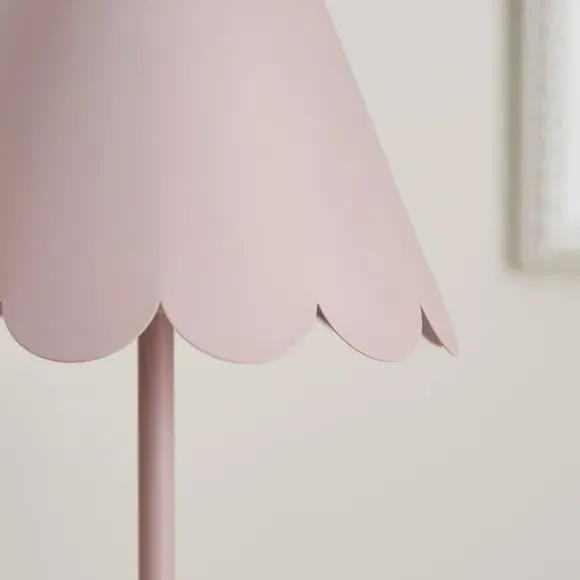 Rechargeable Table Lamp Scalloped - Heather, Metal