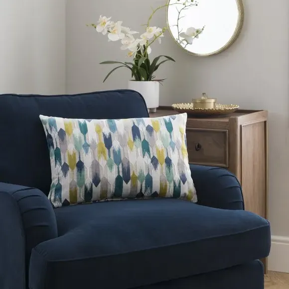 Rectangle Cushion Cut Velvet - Navy