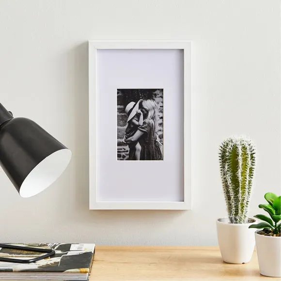 Rectangle Photo Frame with Mount - White
