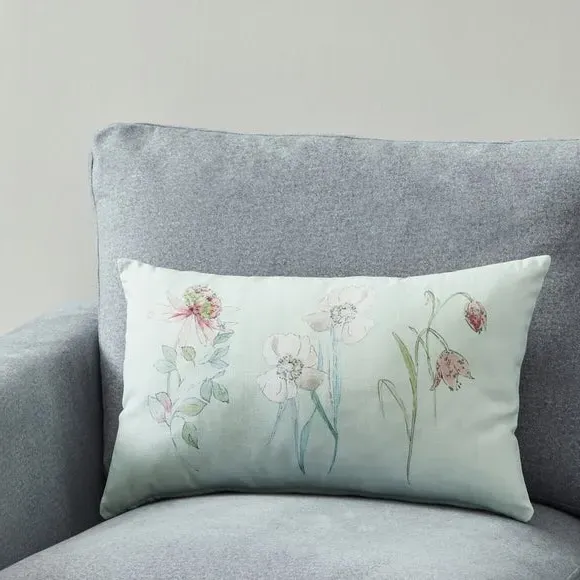 Rectangular Cushion with Floral Print - Multicolor image