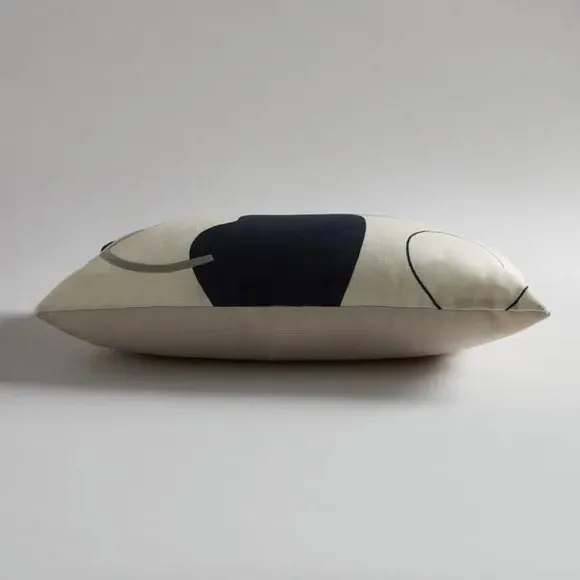 Rectangular Cushion with Print - Multicolor