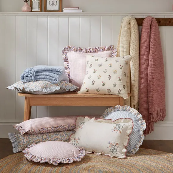 Rectangular Cushion with Ruffle Edge - Natural