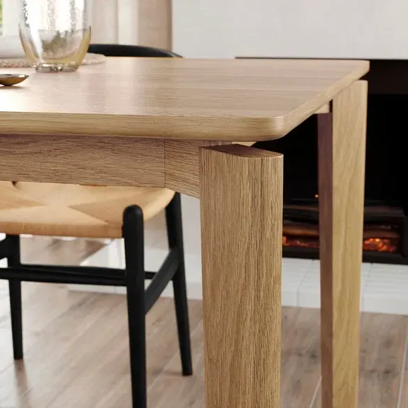 Rectangular Extendable Dining Table - Oak