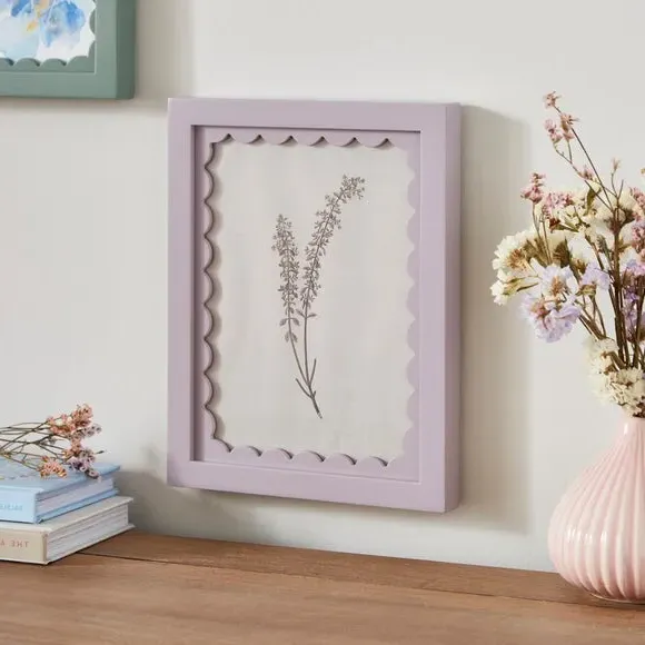 Rectangular Photo Frame Scalloped - Lilac