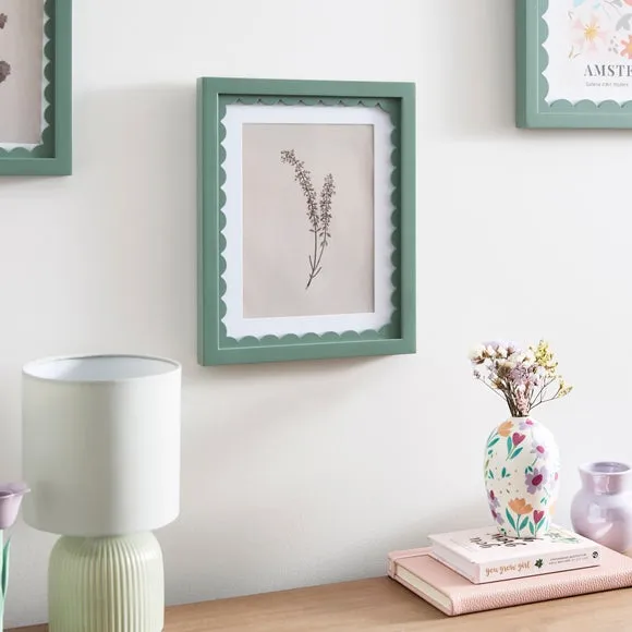 Rectangular Photo Frame Scalloped - Lilypad