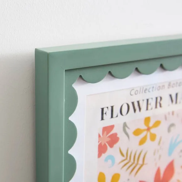 Rectangular Photo Frame Scalloped - Lilypad