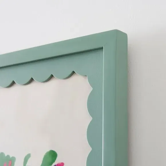 Rectangular Photo Frame Scalloped - Lilypad