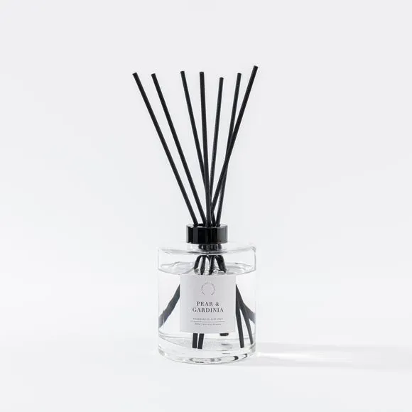 Reed Diffuser Pear & Gardenia - Clear Glass
