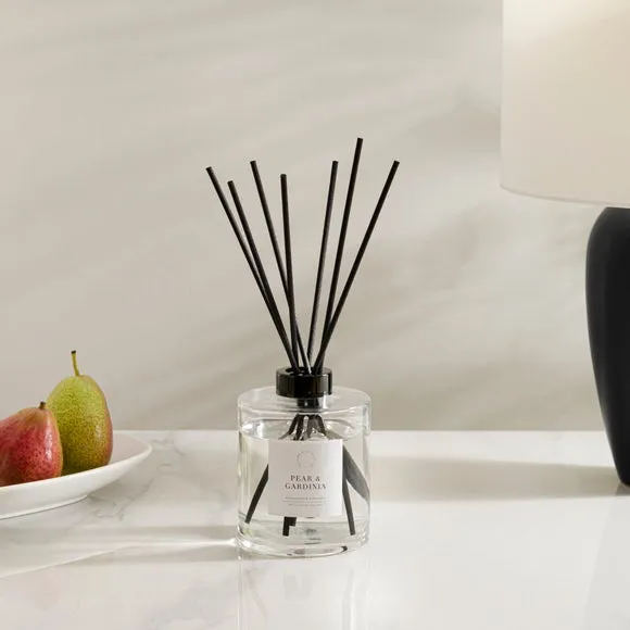 Reed Diffuser Pear & Gardenia - Clear Glass