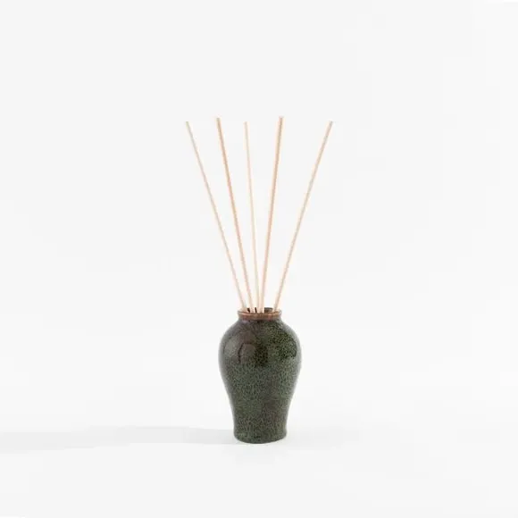 Reed Diffuser with Speckle Glaze - Green, Ceramic