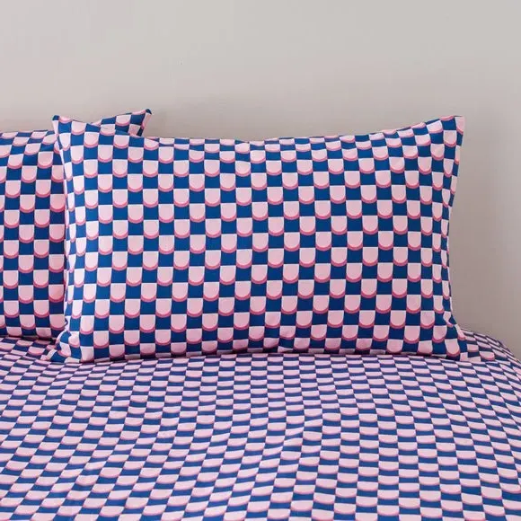 Retro Duvet Cover Set with Pillowcase - Rhubarb