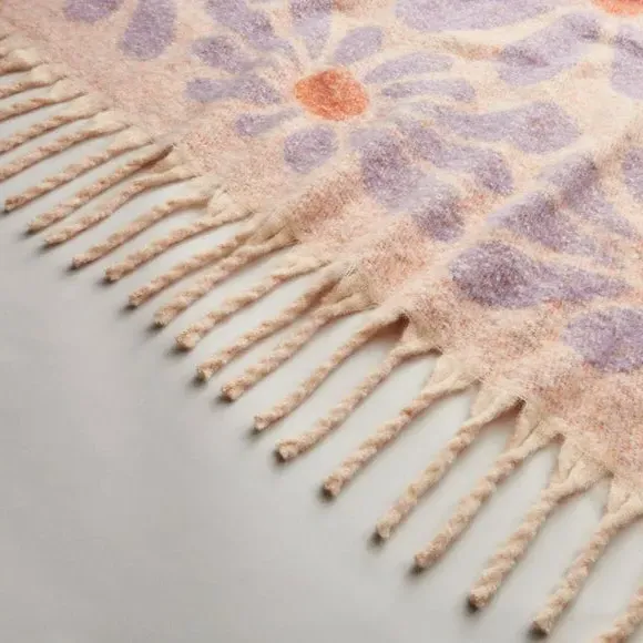 Retro Flower Throw Blanket - Lilac, Mohair