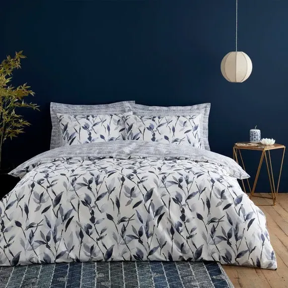 Reversible Duvet Cover Set - Navy, Polycotton