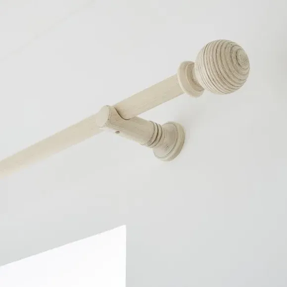Ribbed Ball Curtain Pole - Grey Oak, Wood image