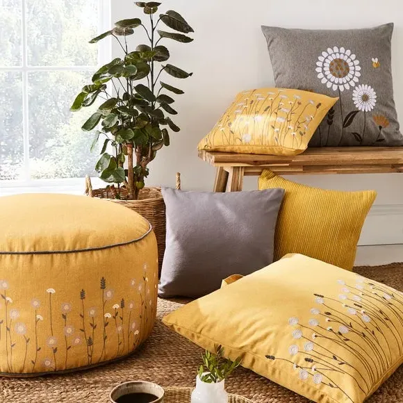 Ribbed Cushion with Zip Fastening - Ochre, Cotton