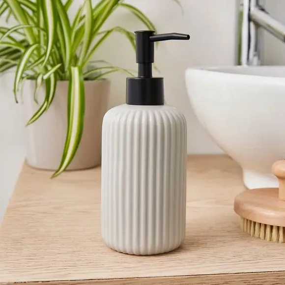 Ribbed Soap Dispenser - Silver, Ceramic