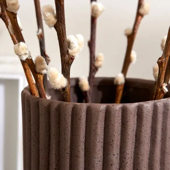 Ribbed Vase with Fluted Design - Chocolate, Stoneware