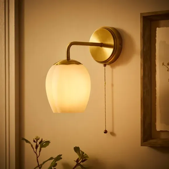 Ribbed Wall Light - Gold, Glass