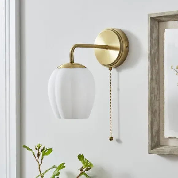 Ribbed Wall Light - Gold, Glass image